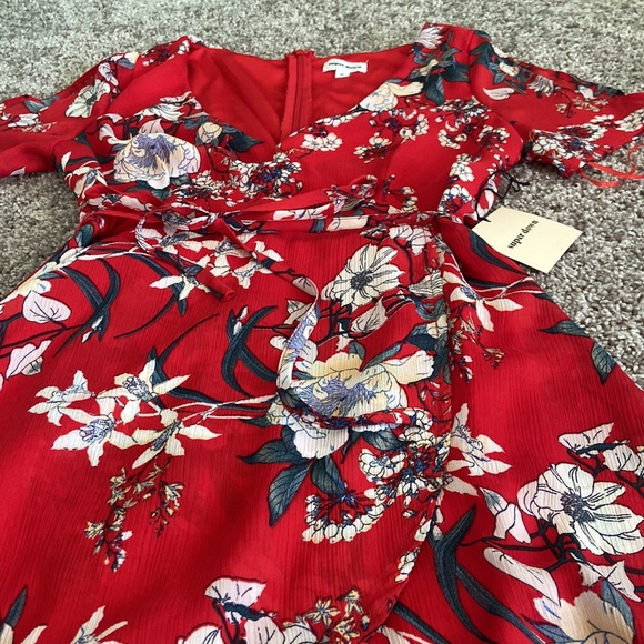 superdown Floral Dress - Picture 4 of 4